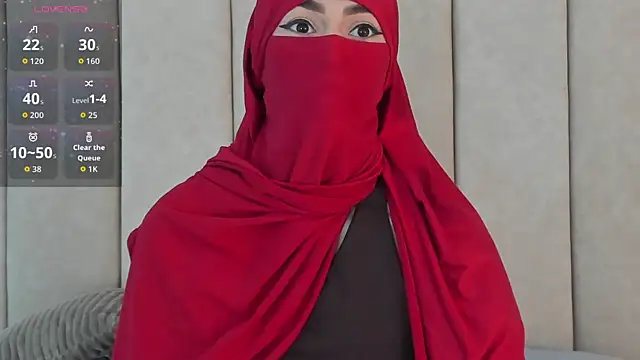  Zahiira  online show from 01/06/26, 12:09