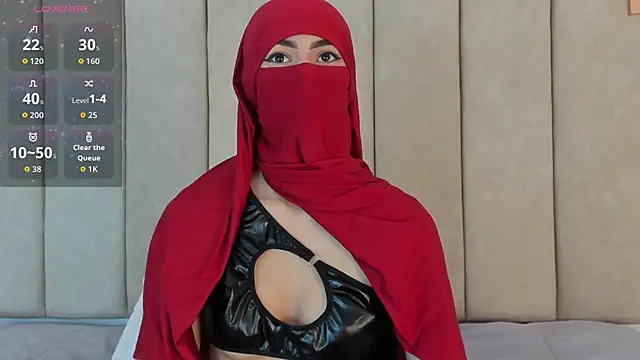  Zahiira  online show from 01/15/26, 11:46