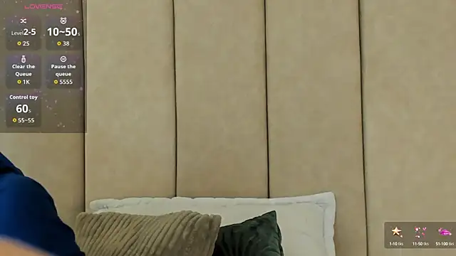 Snapshot of _Zahiira_ chatting on 09/20/25, 11:37 Zahiira online show from 09/20/25, 11:37