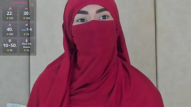 Snapshot of _Zahiira_ chatting on 10/11/25, 12:06 Zahiira online show from 10/11/25, 12:06