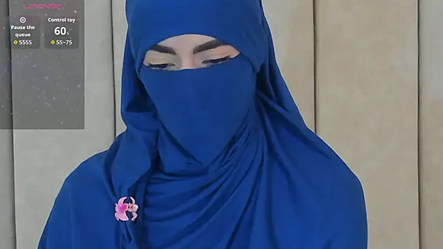 Snapshot of _Zahiira_ chatting on 09/17/25, 11:34 Zahiira online show from 09/17/25, 11:34