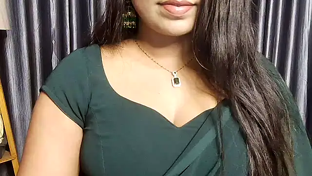 Webrowncouple online show from 10/09/25, 03:34