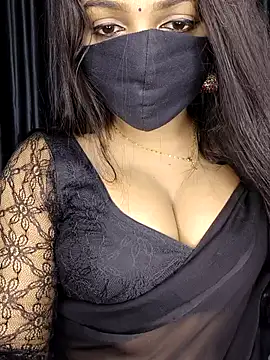 Webrowncouple online show from 10/04/25, 02:40