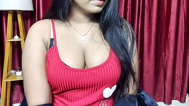 Webrowncouple online show from 10/25/25, 08:24