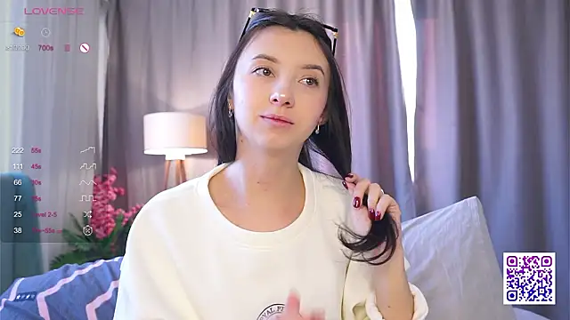 DaisyBlaze online show from 03/23/26, 04:56