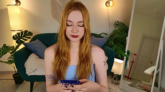 Snapshot of Sexy_witches chatting on 12/02/25, 03:36 Sexy witches online show from 12/02/25, 03:36