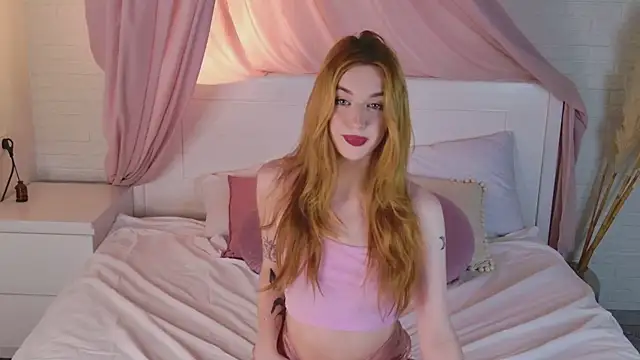 Snapshot of Sexy_witches chatting on 11/13/25, 05:44 Sexy witches online show from 11/13/25, 05:44