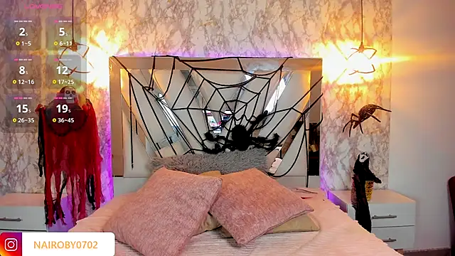 Snapshot of Aisha_poweer chatting on 10/30/25, 02:10 Aisha poweer online show from 10/30/25, 02:10