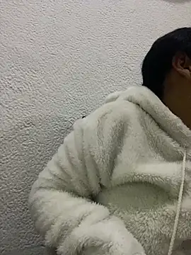 Snapshot of Aisha_poweer chatting on 09/30/25, 03:01 Aisha poweer online show from 09/30/25, 03:01