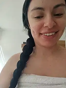 Snapshot of Camila_Ord chatting on 09/17/25, 07:27 Camila Ord online show from 09/17/25, 07:27
