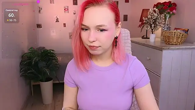 NaomiYoru online show from 04/26/26, 08:28