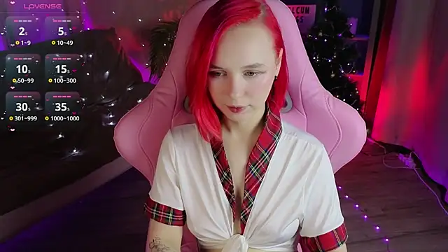 Snapshot of NaomiYoru chatting on 01/13/26, 08:35 NaomiYoru online show from 01/13/26, 08:35