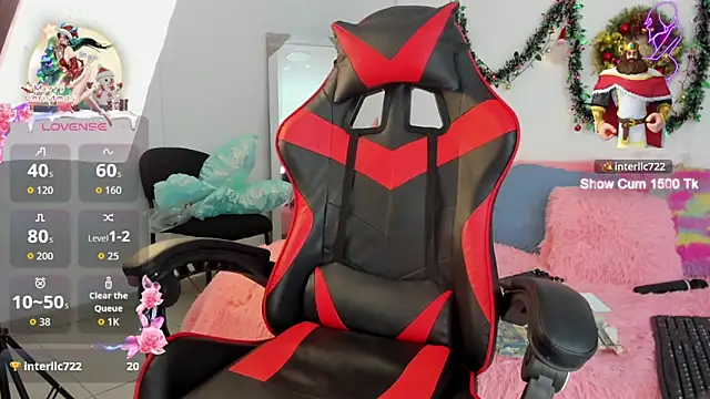 Ariana-Fernandez online show from 12/18/25, 12:42