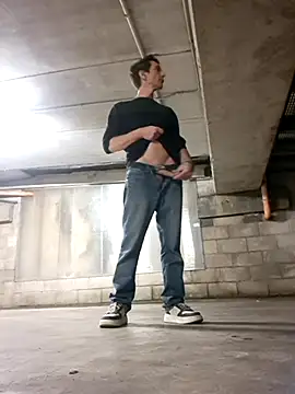 KalendaXL online show from 12/22/25, 06:08