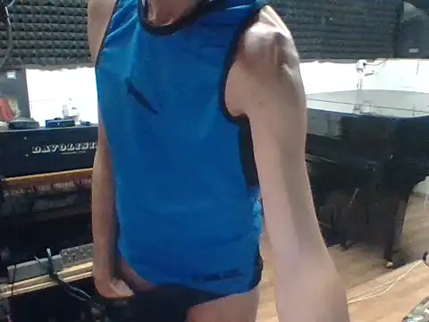 KalendaXL online show from 10/22/25, 08:30