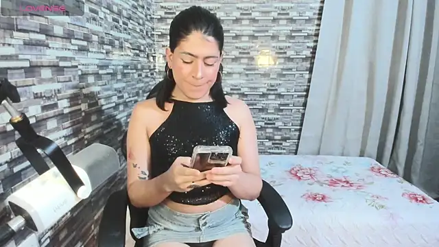 xxxEmmaxx online show from 03/17/26, 03:20