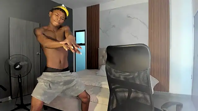 Snapshot of Johan_barreto chatting on 10/21/25, 01:49 Johan barreto online show from 10/21/25, 01:49