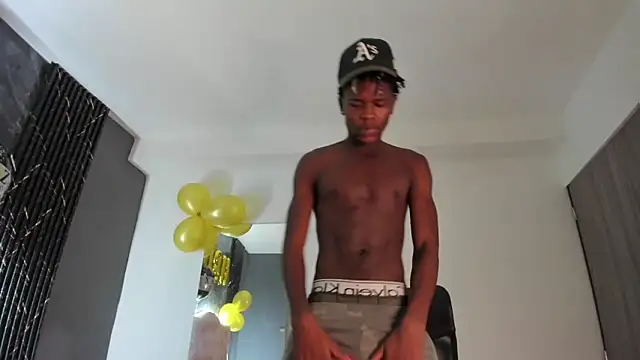 Snapshot of Johan_barreto chatting on 10/05/25, 01:29 Johan barreto online show from 10/05/25, 01:29