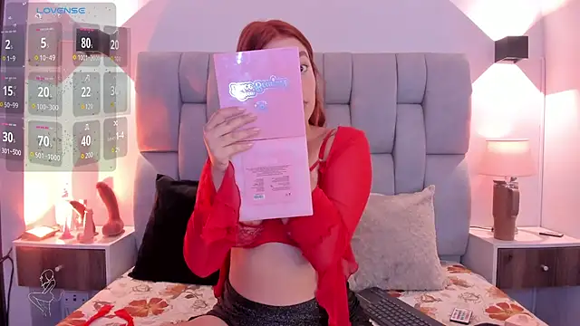 Mia volkova online show from 11/20/25, 12:28