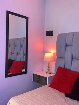 Mia volkova online show from 12/05/25, 12:26