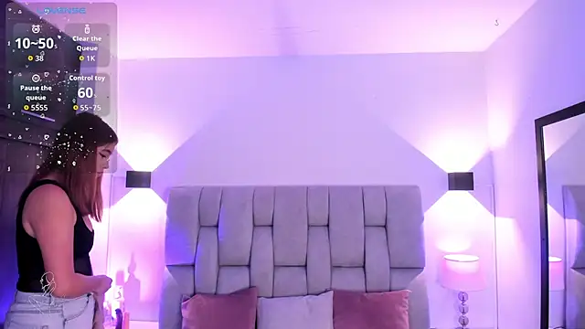 Mia volkova online show from 10/28/25, 12:26