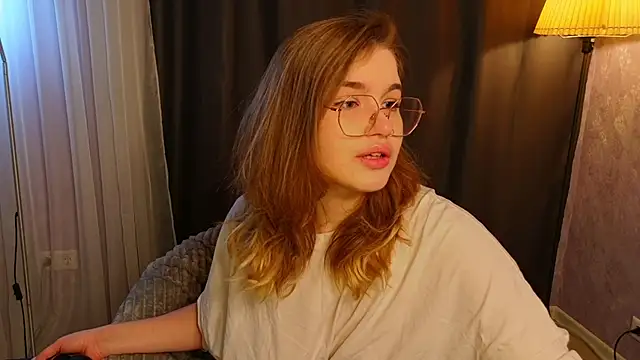 SophieMurrr online show from 01/07/26, 10:42