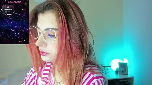 Katty  Rousse online show from 11/12/25, 10:46