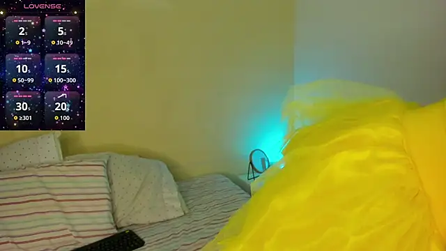 Katty  Rousse online show from 10/30/25, 11:01