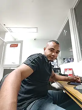 SanChacal5694 online show from 04/28/26, 10:14