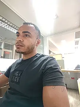 SanChacal5694 online show from 02/18/26, 10:17