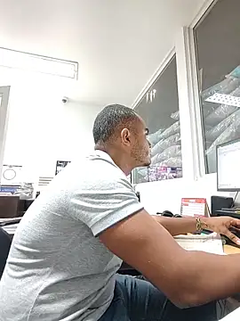 SanChacal5694 online show from 03/31/26, 10:12