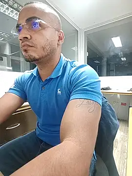 SanChacal5694 online show from 01/13/26, 10:57