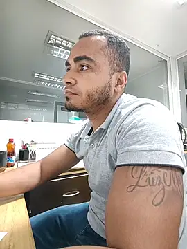 SanChacal5694 online show from 12/02/25, 10:33