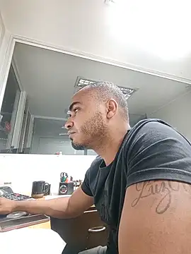 SanChacal5694 online show from 11/21/25, 10:53