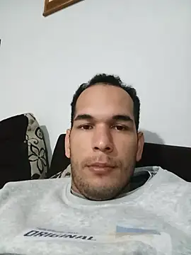 Snapshot of Alejandro260785 chatting on 06/15/26, 06:07 Alejandro260785 online show from 06/15/26, 06:07