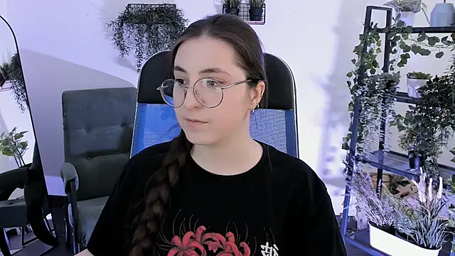 VirtuallVoyant online show from 04/03/26, 07:15