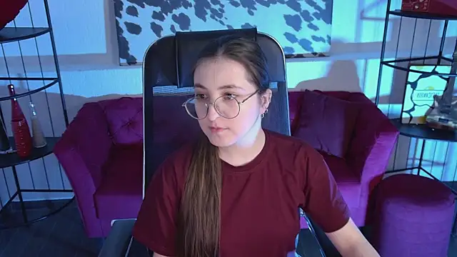 VirtuallVoyant online show from 04/09/26, 07:09