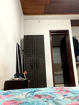 Huitaca  online show from 11/14/25, 02:48