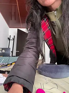 Huitaca  online show from 02/13/26, 03:34