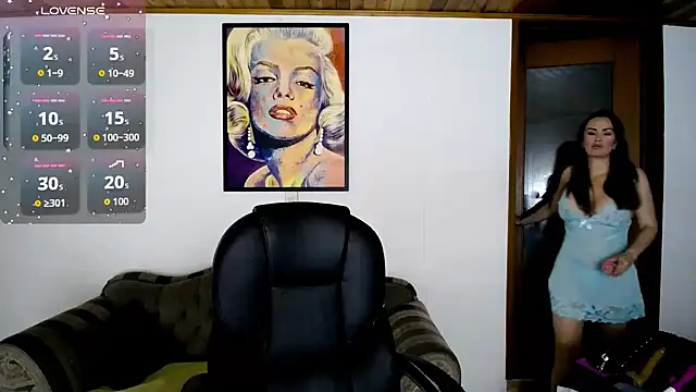 leahot29 online show from 03/06/26, 06:19