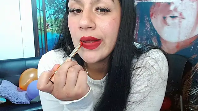 gigi gilt  online show from 03/29/26, 04:41