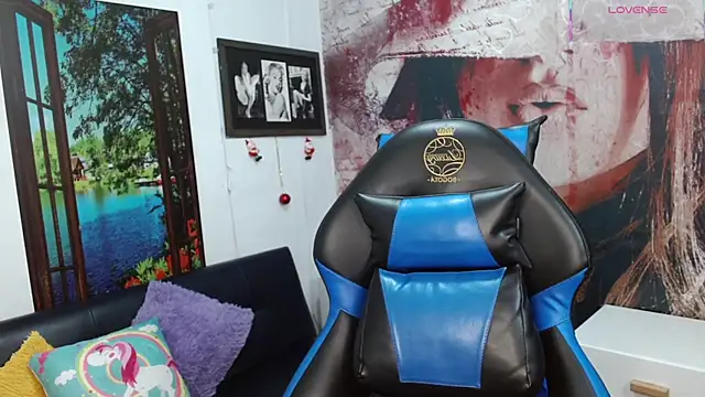 gigi gilt  online show from 01/07/26, 04:17