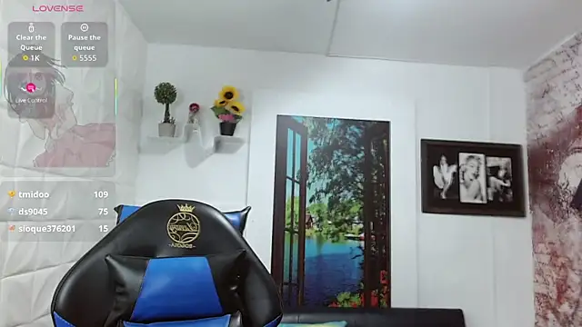 gigi gilt  online show from 03/22/26, 09:22