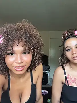 Kayla19XX online show from 06/12/26, 07:00