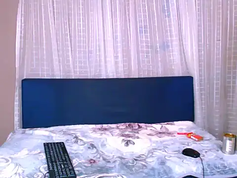 Snapshot of ebonypretty4u69 chatting on 09/09/25, 09:02 ebonypretty4u69 online show from 09/09/25, 09:02