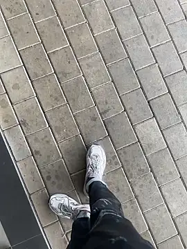 kamo012000 online show from 09/26/25, 10:44