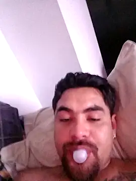 Maximo cum27 online show from 03/22/26, 10:55