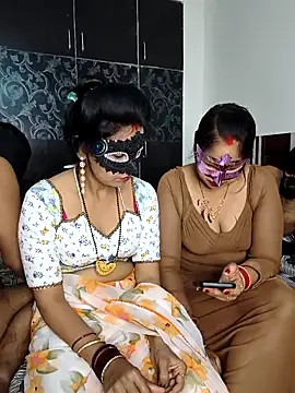 Sexy kaira01 online show from 04/11/26, 06:22