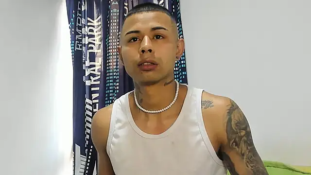  Logan Colton  online show from 10/22/25, 09:13