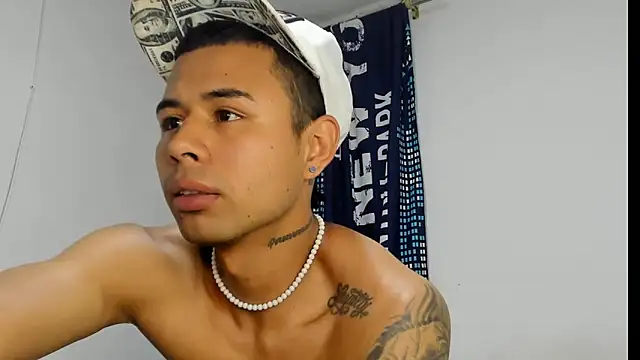  Logan Colton  online show from 12/14/25, 11:21